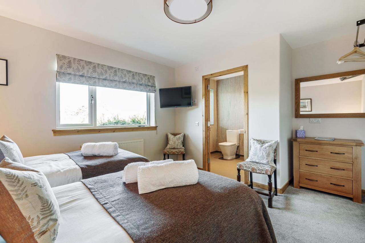 Skye Lodge Dunvegan Skye Bagian luar foto