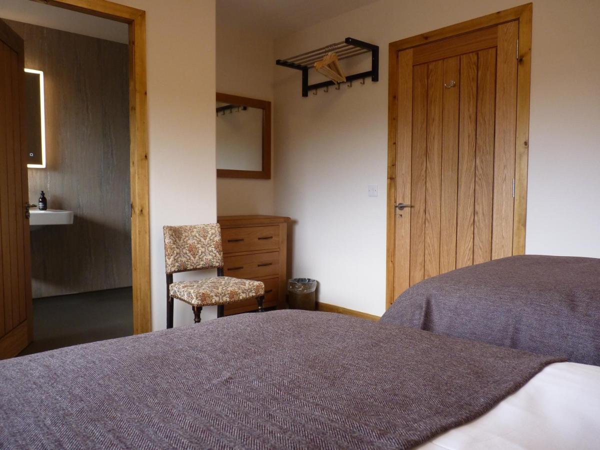 Skye Lodge Dunvegan Skye Bagian luar foto